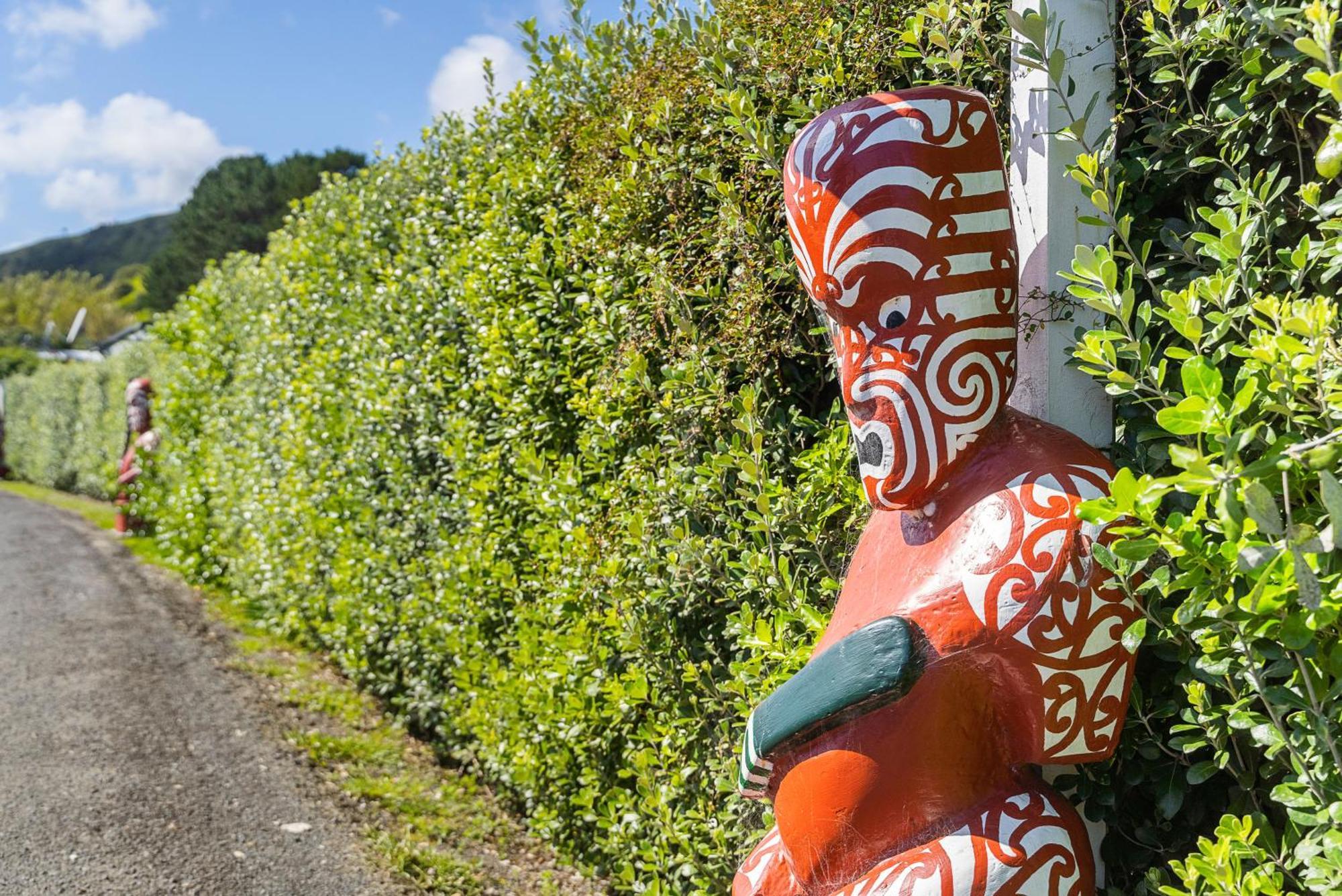 Port Waikato Holiday Park Bagian luar foto